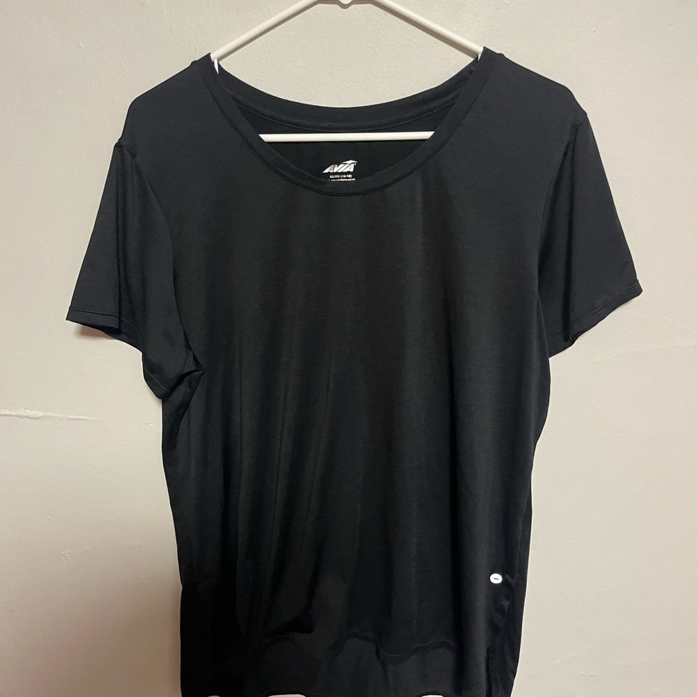 Avia Women's Short Sleeve Tee in Black